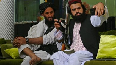 Taliban, Education, Smartphones