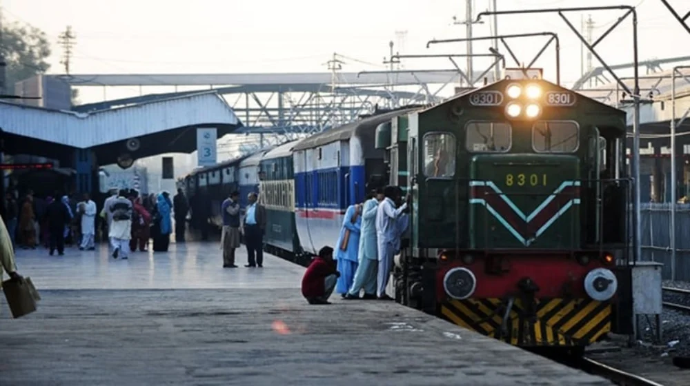 Pakistan Railways, Eid travel discount, affordable train fares