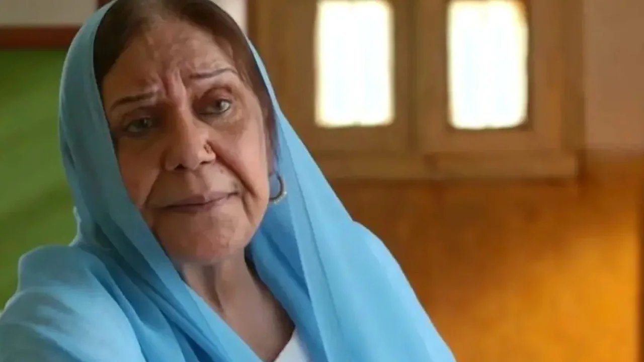 Ayesha Khan, veteran actress, Karachi, Pakistan Television, death, drama industry, funeral