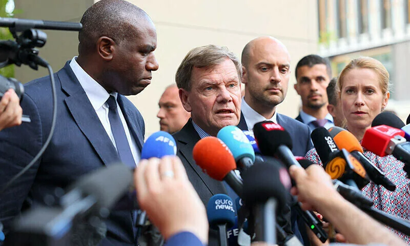 یورپ، ایران مذاکرات، سفارتکاری